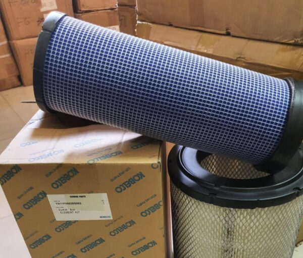 FILTER UDARA INNER DALAM KOBELCO UNTUK KOBELCO SK 200-8 ZX200-3G ISUZU NEW HOLLAND SUMITOMO JOHNDEERE KOMATSU PN YN11P00029S002D