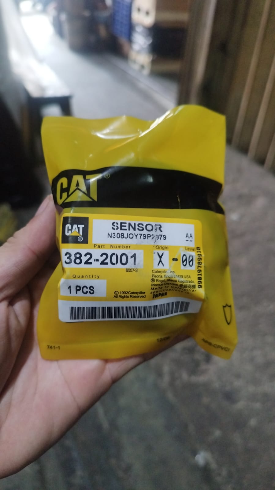 SENSOR Water in Fuel CAT Sensor GP LIQUID LEVEL CAT PN 382-2001