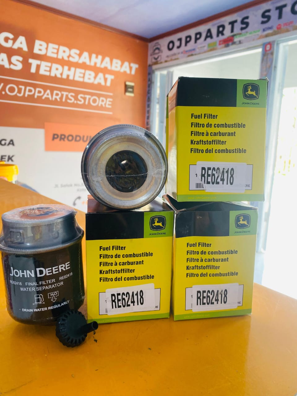FILTER SOLAR John Deere UNTUK JOHNDEERE 5075E JCB PERKINS CAT PN RE62418