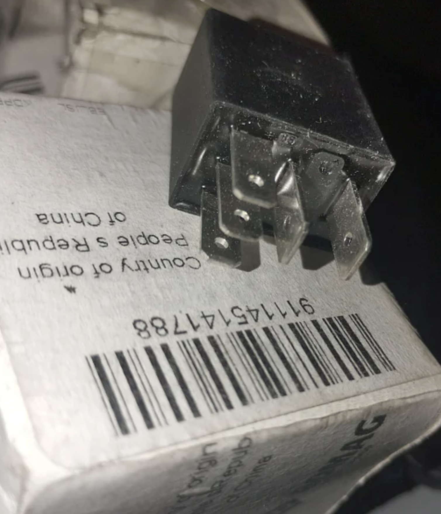 RELAY LAMPU BOMAG BW211D-40 12V PN 05766955