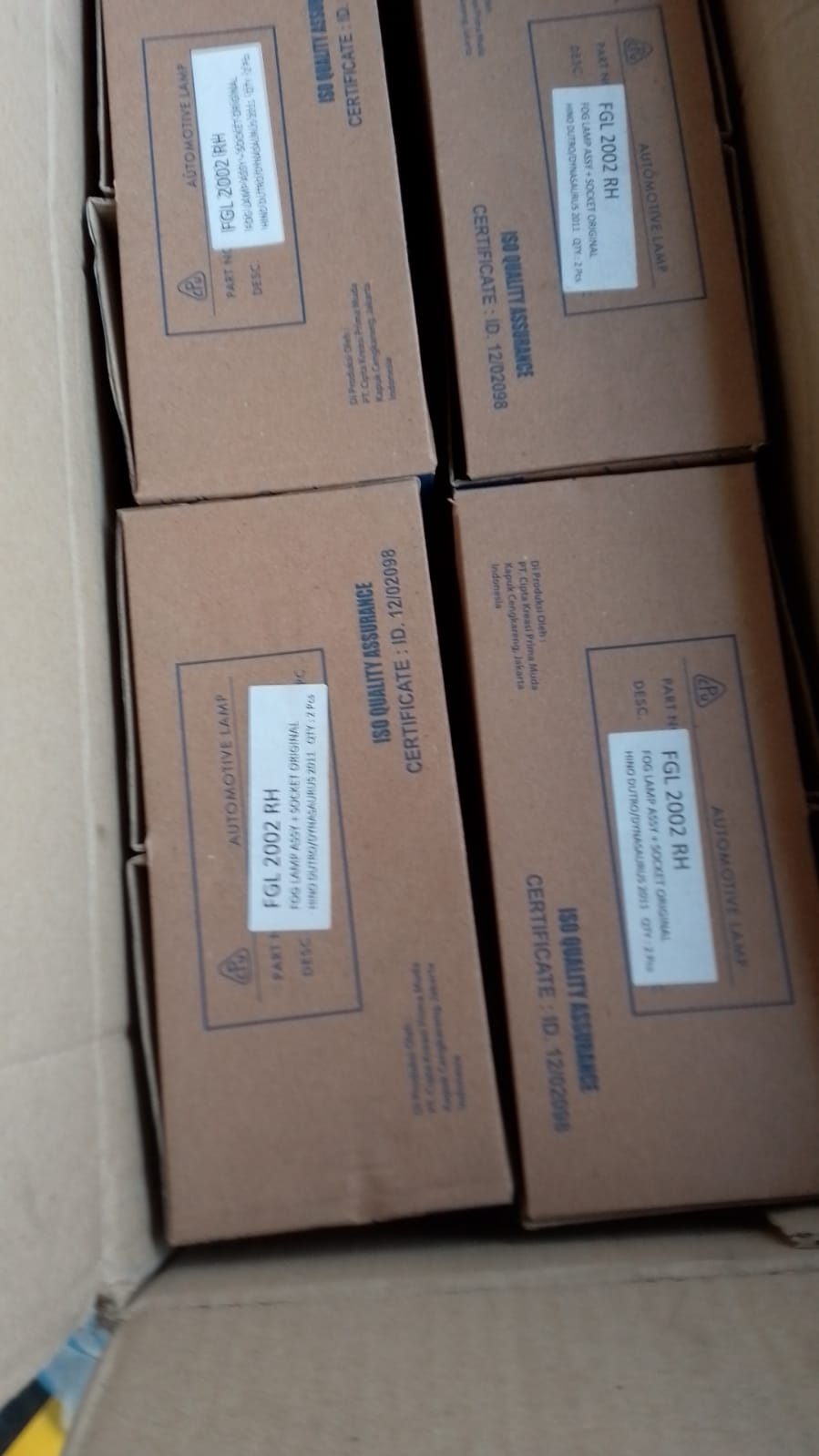 SABANI DIESEL JUAL FOGLAMP SET DENGAN SOCKET UNTUK DUTRO DYNA