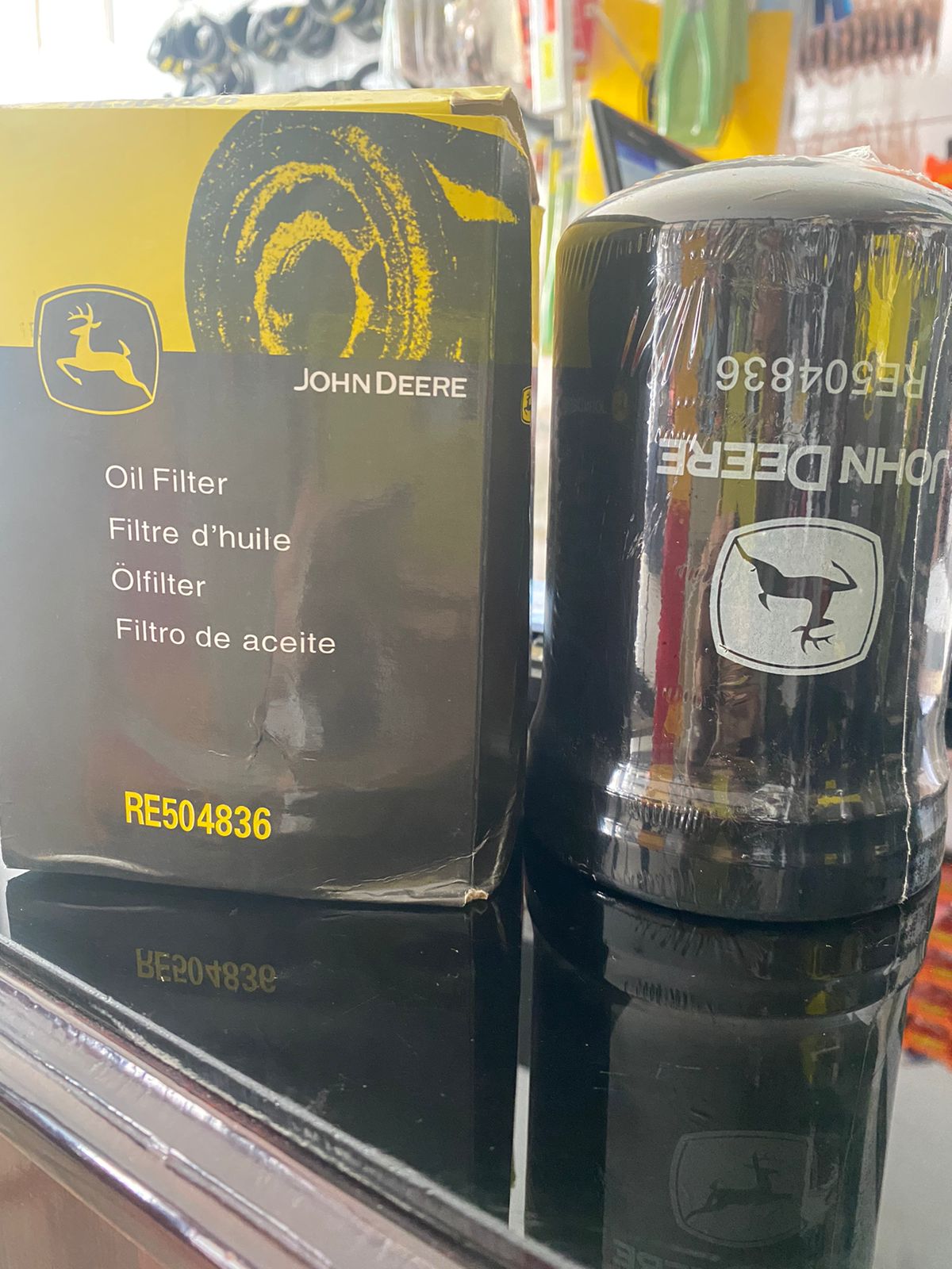 FILTER OLI JHONDEER UNTUK JHONDEERE JD6110B 5715 6155 6100 6110 LIEBHERR DOOSAN INGERSOLL RAND RENAULT PN RE504836