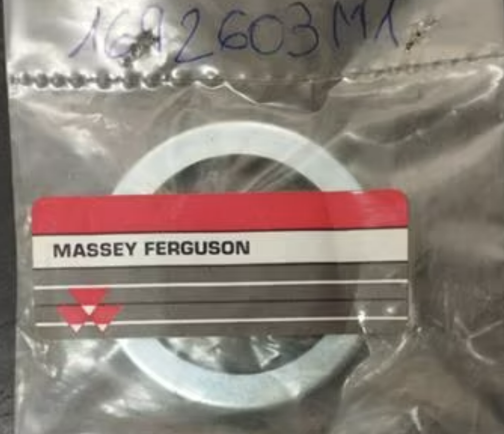 Retainer MASSEY FERGUSON PN 1692603M1