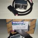 PILOT VALVE KOMATSU UNTUK PC200-7 PC200-8 PC300 PN 702-21-57400