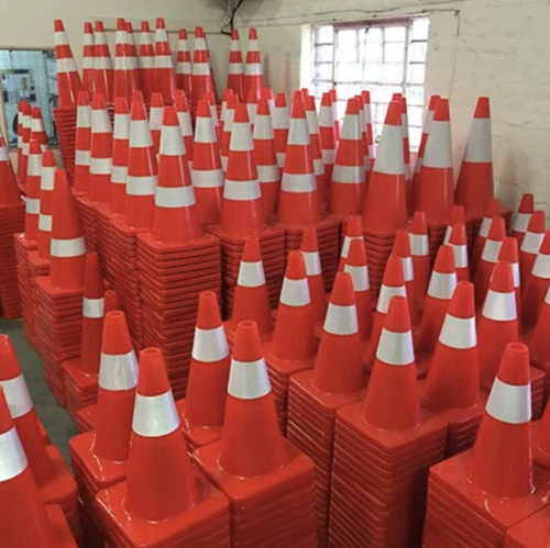 DISTRIBUTOR STOCKIST JUAL TRAFFIC CONE SUPLAI KE SELURUH INDONESIA
