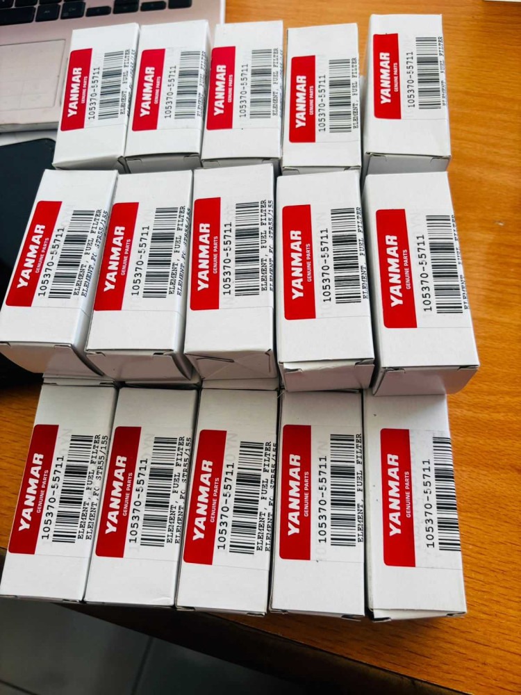 Filter Solar Yanmar TF155H TF105 Untuk Mesin Las PN 105370-55711