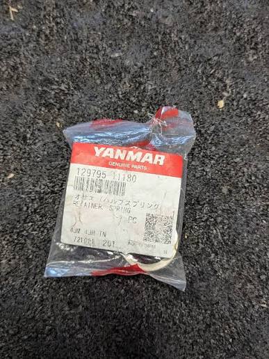 RETAINER SPRING GENSET YANMAR 30KVA 4TNE-84T G1A-64709-2013 PN 129795-11180