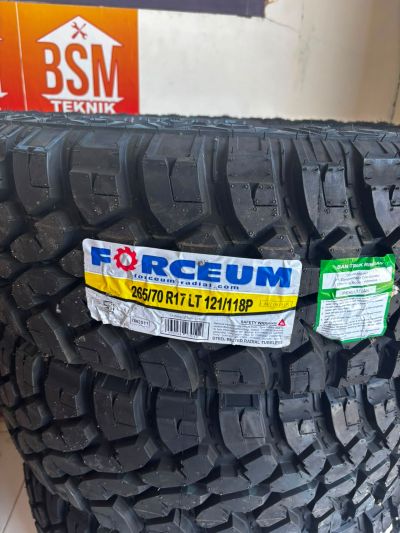 Ban mobil R17 ban Offroad hilux triton pajero fortuner FORCEUM M-T 08 PLUS 265 70 R17